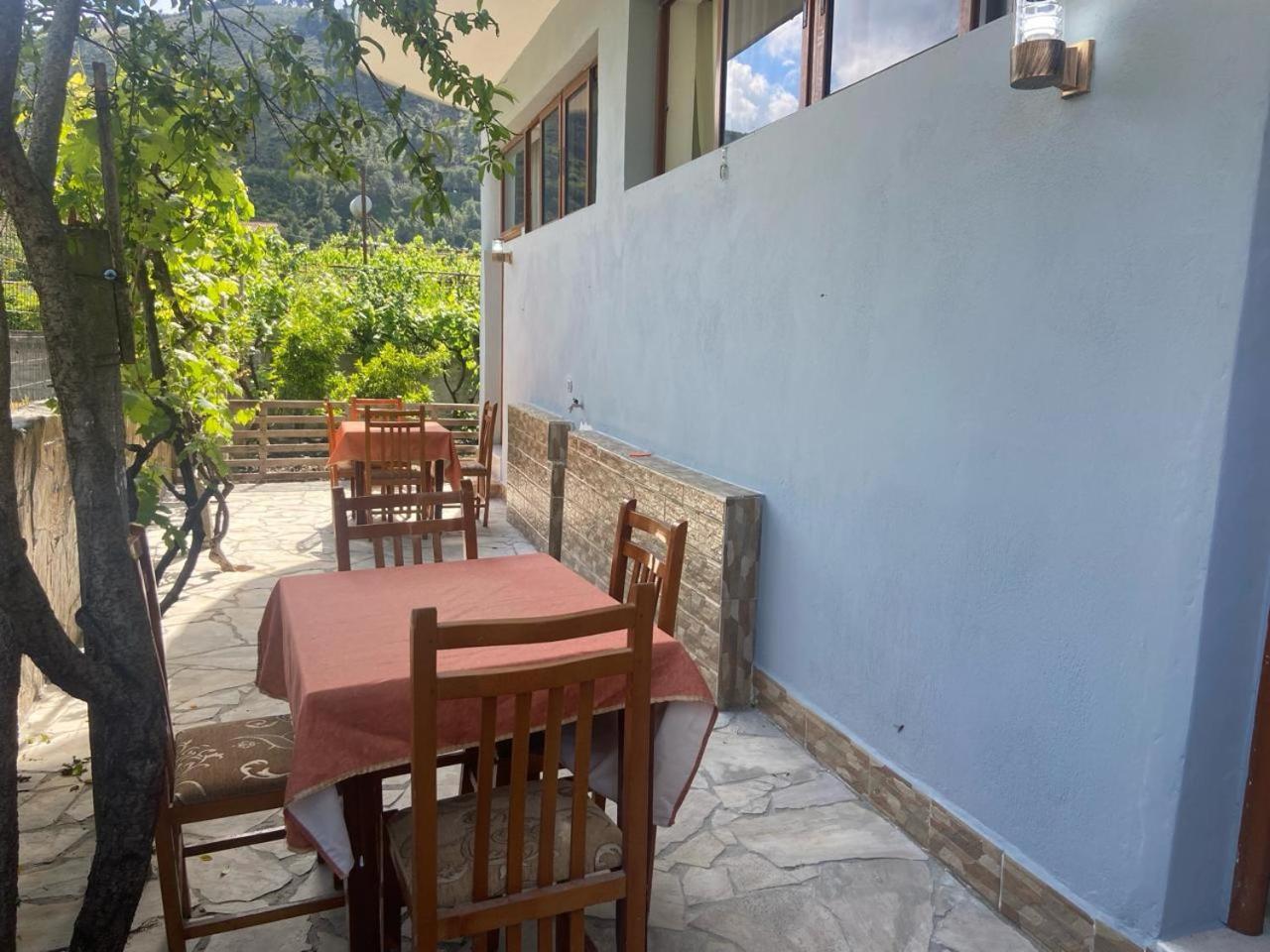 Guesthouse Seli Берат Экстерьер фото