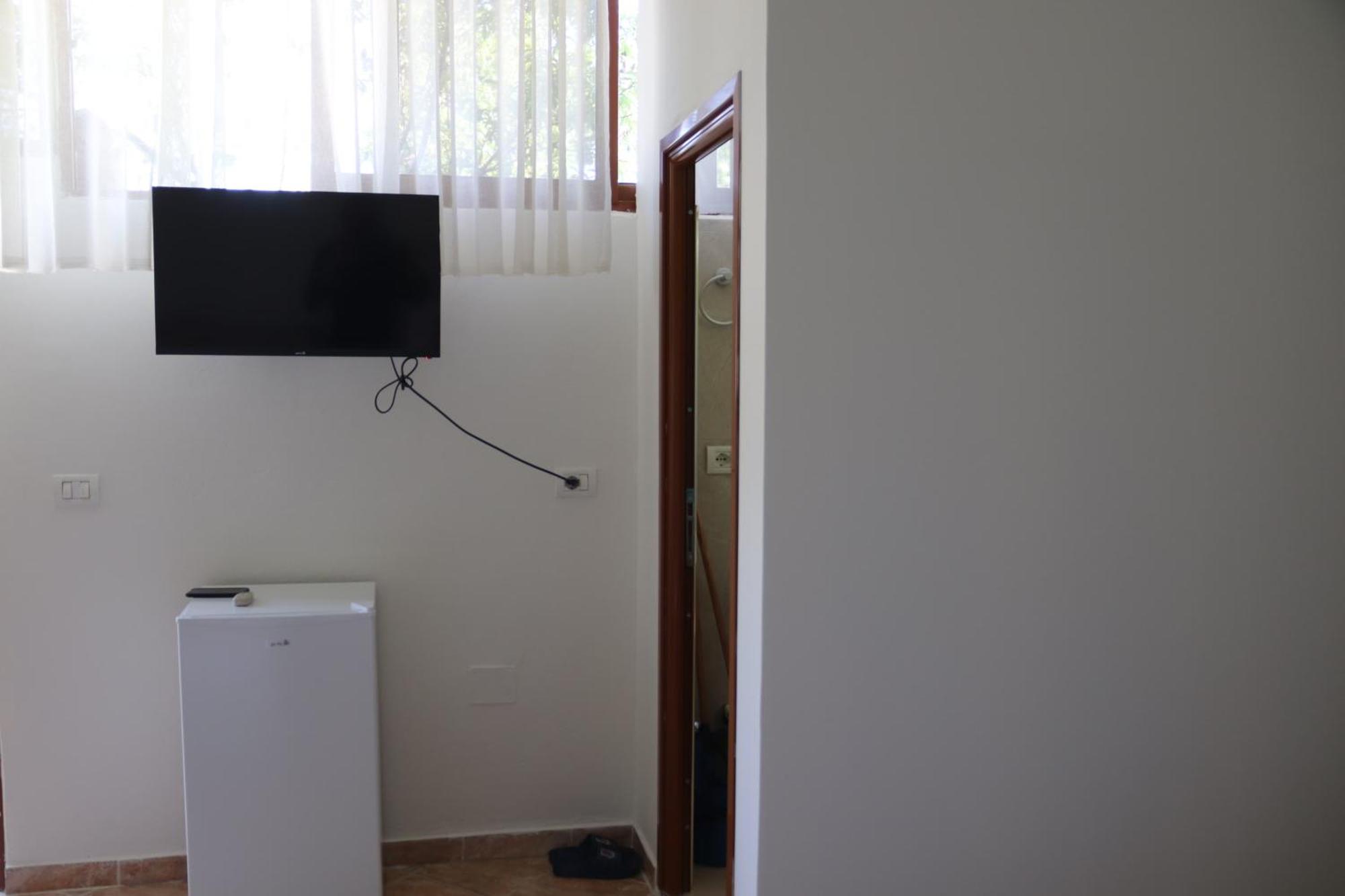 Guesthouse Seli Берат Экстерьер фото